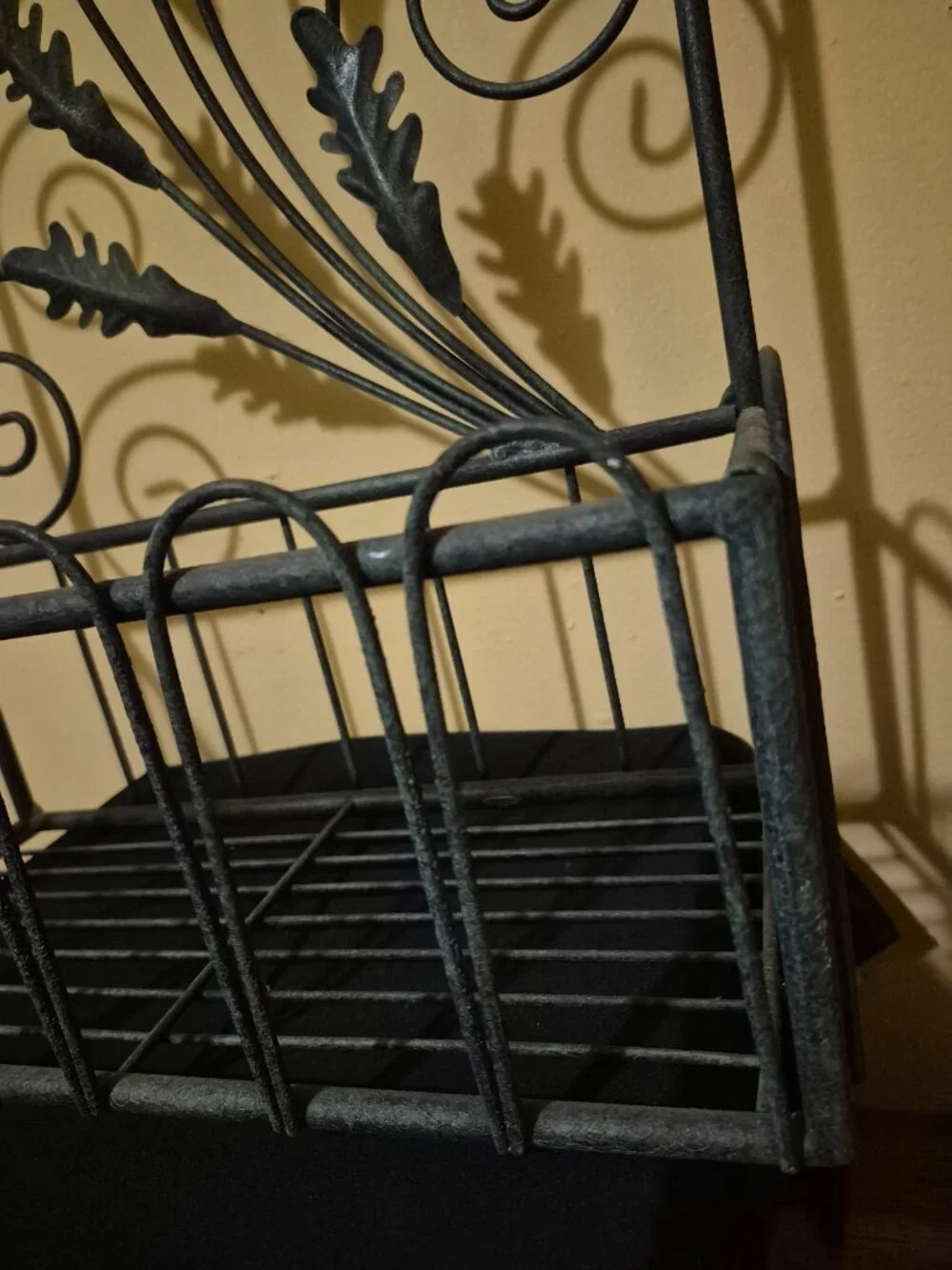 VINTAGE DARK GREEN WROUGHT IRON WALL-MOUNTED STORAGE BASKET
